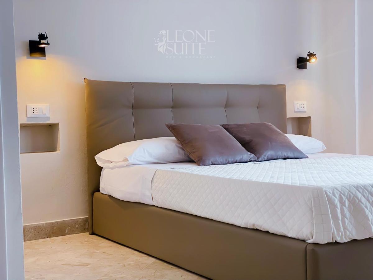 פלרמו Leone Suite B&B & Restaurant מראה חיצוני תמונה