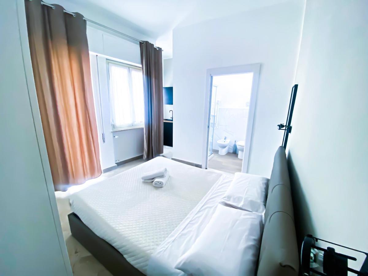 פלרמו Leone Suite B&B & Restaurant מראה חיצוני תמונה